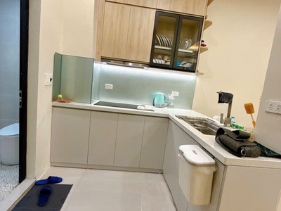 Quốc Tử Giám 27 m, 4 tầng, 3 phòng ngủ khép kín, nhà mới đẹp, sổ đỏ chính chủ. 0