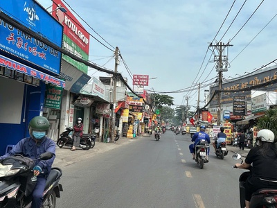 Bán nhà 3 lầu hẻm 10m phan huy ích ngang 5m 110m2 vài bước ra đường gần chợ 11.5 tỷ. 0