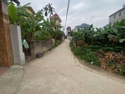 Gấpp,bán 100m full tc, giá 3x triệu/m,ngõ ô tô,thông thoáng,chính chủ 3