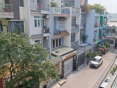 Bán nhà 3 lầu hẻm 10m phan huy ích ngang 5m 110m2 vài bước ra đường gần chợ 11.5 tỷ. 1