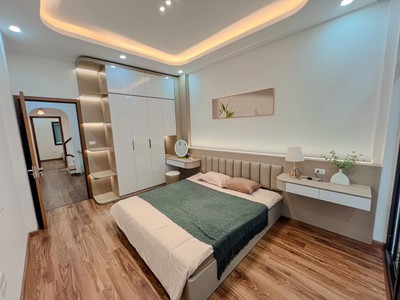 Hot   bán nhà trương định 60m2.mtx6m lô góc, ngõ thông, gần ô tô 0
