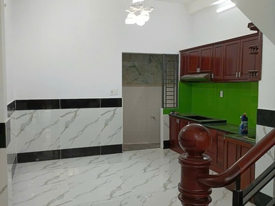   nhà 3 tầng lâm thị hố .tân chánh hiệp.q12- 4x16 -3 pn, hẻm 5m thông , shr, pháp lý chuẩn, 3