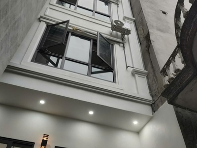 Cần tiền bán gấp giá rẻ ccmn minh khai 31m/35mt2m, 5 tầng, mặt tiền 3.3m, 7.1 tỷ hai bà trưng. 3