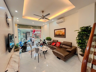 Bán nhà bùi xương trạch 4 tầng ,dt 70m2 giá 24ty  bàn giao fun nội thất 0