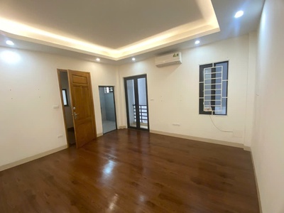 Chính chủ cho thuê nhà nguyên căn tại 252 đường ngọc thụy - ngọc thụy - long biên - hà nội 3