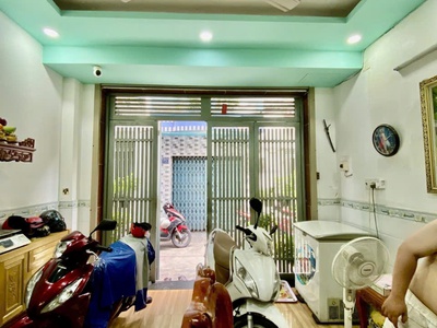 Bán gấp nhà bờ bao tân thắng ngay chợ sơn kỳ tân phú sát aeon 36m2 ,2 tầng nhỉnh 3 tỷ 1