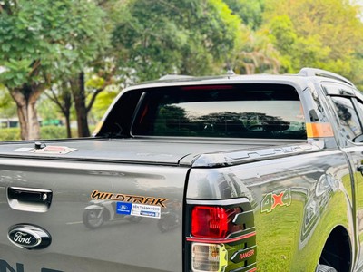 Bán xe Ford Ranger Wildtrak 2.0L 4x4 AT 2022, màm xám. 5