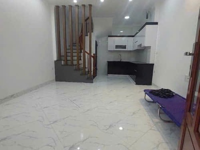 Nhà đẹp nguyễn văn linh hơn 4 tỷ, 30m2, mt 4m, 5 tầng, gần ô tô 0
