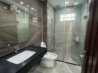 Bán nhà phân lô võ thị sáu - lô góc 2 thoáng - ô tô tránh - 50mx7 mt 5m -  16 tỷ 4