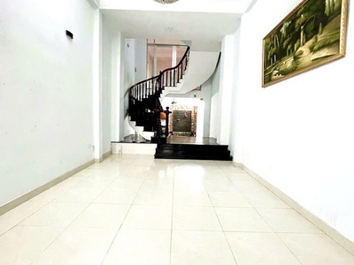 Cho thuê văn phòng làm việc/ kho để hàng 60m2 tại trường sơn, p.4, tân bình 0