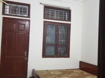 Chính chủ cho thuê tầng 1 làm mặt bằng kinh doanh kết hợp phòng ở tại trung hòa - cầu giấy - hà nội 2