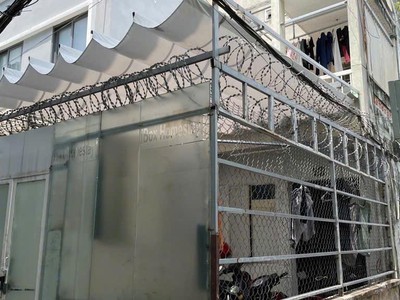 Cần bán nhà hxh 2 tầng, 98m2, ngang 4m, sổ hồng riêng, hoàn công đầy đủ. giá 8,5 tỷ. 1