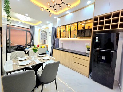 Quận 1 mà giá quận bình thạnh-lô góc, hẻm rộng  4x8 full nội thất, hơn 5 đồng 2