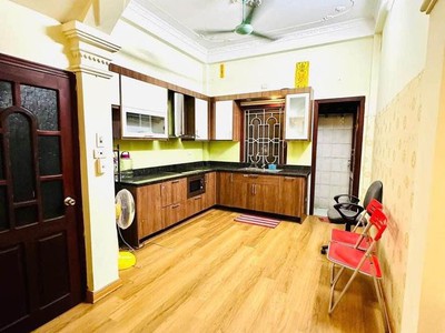 Phân lô nguyễn chí thanh dt 91m2 x 4t mt 5.3m 15.6 tỷ cách phố 60m thoáng sáng 4