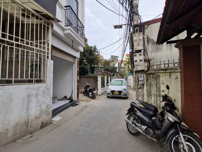 Bán nhà mặt đường hậu aí - hoài đức 37m2 x 5 tầng, mặt ngõ thông rộng ô tô tránh vào nhà, nhà mới 4