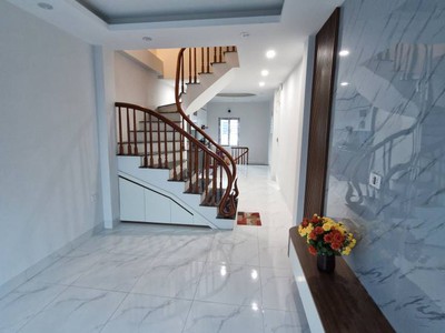 Bán nhà mặt đường hậu aí - hoài đức 37m2 x 5 tầng, mặt ngõ thông rộng ô tô tránh vào nhà, nhà mới 2
