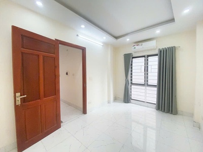 Nhà lô góc- mặt ngõ thông- ô tô gần Văn Nội Phú Lương 31m 5 tầng giá yêu thương 5