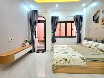 Quận 1 mà giá quận bình thạnh-lô góc, hẻm rộng  4x8 full nội thất, hơn 5 đồng 4