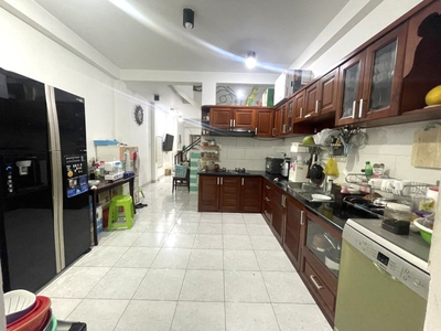 Bán nhà 3 tầng 60m2 4x15m gần gigamall phạm văn đồng hiệp bình chánh thủ đức chỉ 4,7 tỷ. 0