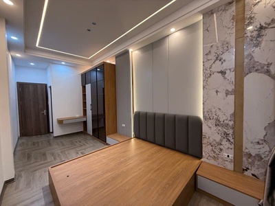 Tôn đức thắng 36 m, 3 tâng, 3 ngủ, 2 wc, nhà chắc chắn kiên cố, thoáng sáng, giếng trời vượng khí. 4