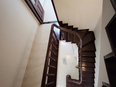 Bán nhà mặt phố võ thị sáu, minh khai, hai bà trưng, 30m , 5.8 tỷ, sổ đỏ ngõ thông, kinh doanh 4