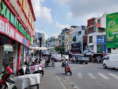 Dương bá trạc   p.rạch ông - q.8    nhà bán ngang 5m- 10tỷ  tl 0