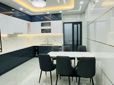 Siêu phẩm liên khu 4-5 ngay chợ bình thành hẻm nhựa 7m 56m2,5tầng nhỉnh 5 tỷ 4