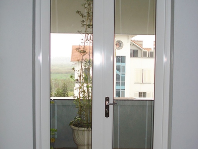 Cửa đi nhôm kính Việt Pháp mở lùa tiết kiệm diện tích 0