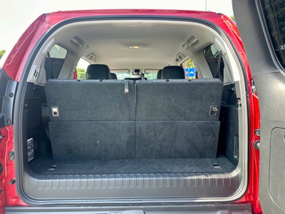 Bán xe Toyota Prado VX 2.7L 2023, màu đỏ. 7