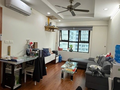 Chủ căn hộ cần bán hoặc thuê căn 2 phòng ngủ, 77m. Đầy đủ nội thất- Golmark City. 3