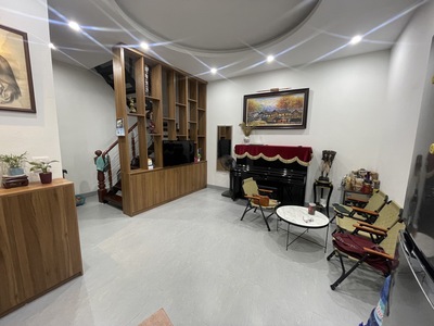 Bán nhà đẹp 5 tầng full nội thất - vị trí đắc địa ngõ thông, kinh doanh đặng văn ngữ - chỉ việc 1