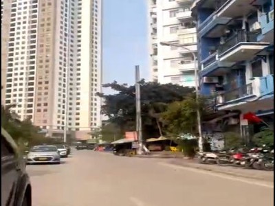 Chính chủ cho thuê nhà kđt mới đại kim - vị trí đẹp - khu vực kinh doanh sầm uất 1