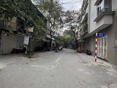 Bán nhà phúc xá - ba đình,63m2 giá cực sốc chỉ 7,2 tỷ 0