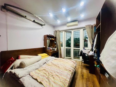 Phân lô ô tô tránh   vỉa hè rộng   gara ô tô   ngõ thông   sát mặt phố nguyễn văn cừ 2