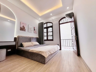 Bán nhà định công thượng   ô tô đỗ cổng   48m2 x 4 tầng   5pn   full nội thất   9.,6 tỷ  có thương 4