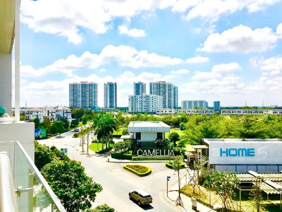 Nhinh 17 tỷ. nhà vị trí rất đẹp có thang máy vừa ở vừa kinh doanh .khu vip mizuki park giáp q7, q8 2