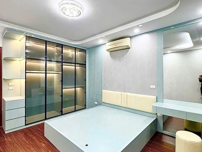 Bán Nhà Gấp Định Công Thượng -Hoàng Mai , DT 54m2 , Giá hơn 9 tỷ ,OTo gần 2