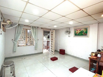 Bán nhà 56m2 lưu chí hiếu quận tân phú sát hẻm xe hơi nhỉnh 3 tỷ 3