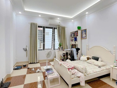 Bán nhanh phân lô doãn kế thiện, ôtô vào nhà, kinh doanh tốt, dt 56m2, 2 thoáng, hơn 13tỷ 3