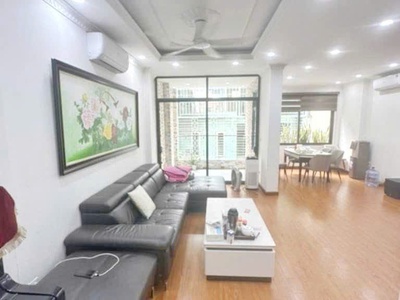 Nhà phân lô,ototránh 6t thang máy ,kiinh doanh đỉnh ,hàng xóm quận ủy đóng đa 2