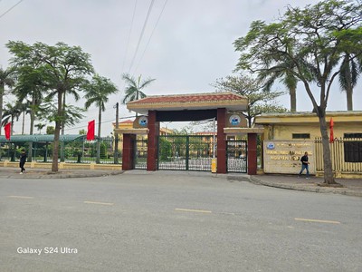 Bán đất mặt phố Trần Thánh Tông, ph Ngọc Châu, TP HD, 73m2, mt 5m, KD buôn bán tốt 0