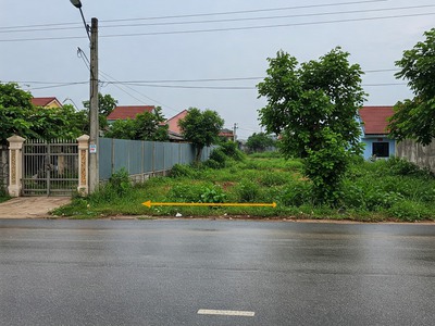 Chính chủ bán đất thổ mặt tiền đường nhựa, có GPXD 2