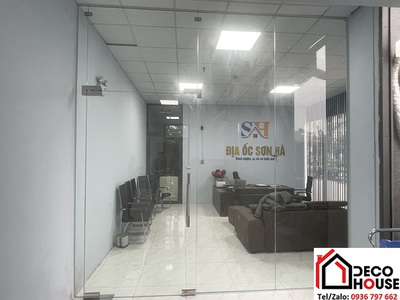 Địa chỉ lắp vách kính cường lực uy tín tại Gia Lâm 0