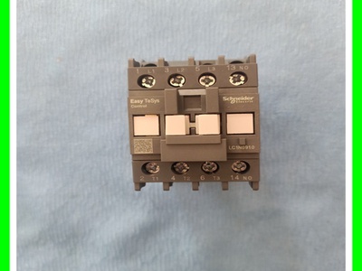 Công tắc tơ Schneider LC1N0910M5N-220V 0