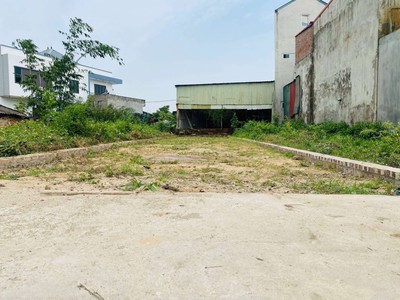Chủ bán tô 9 qm,quy hoạch đẹp nhỉnh 3 tỷ,100m,quy hoạch đẹp 4