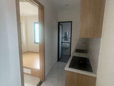Cho thuê tập thể Phương Mai, tầng 3, sử dụng 45m2 giá 9 triệu, full đồ, điện nước giá dân. 0