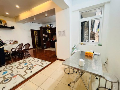 Bán căn hộ 2 pn, 74m , vị trí vàng võ chí công - tây hồ - 5.1 tỷ 2