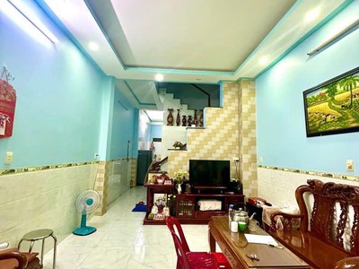 Bán nhà 3 tầng 75m2, nhỉnh 4 tỷ, 4x19, khu nguyễn ảnh thủ, q.12 3