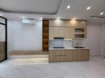 Bán nhà đẹp phân lô bát khối gia lâm 4 tầng, ô tô đỗ cửa giá 5,95 tỷ 1