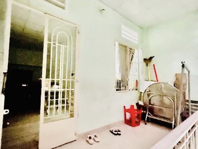 Rẻ nhấ.t khu tân sơn nhì - sát hxh - 2 tầng - 60m2 ngang 6 chỉ 4.x đồng 3